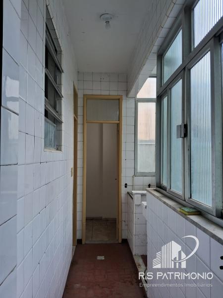 Apartamento em Petrópolis Centro