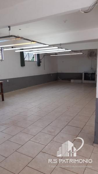 Imóvel Comercial para Alugar em Quarteirão Brasileiro, Petrópolis - RJ - Foto 4