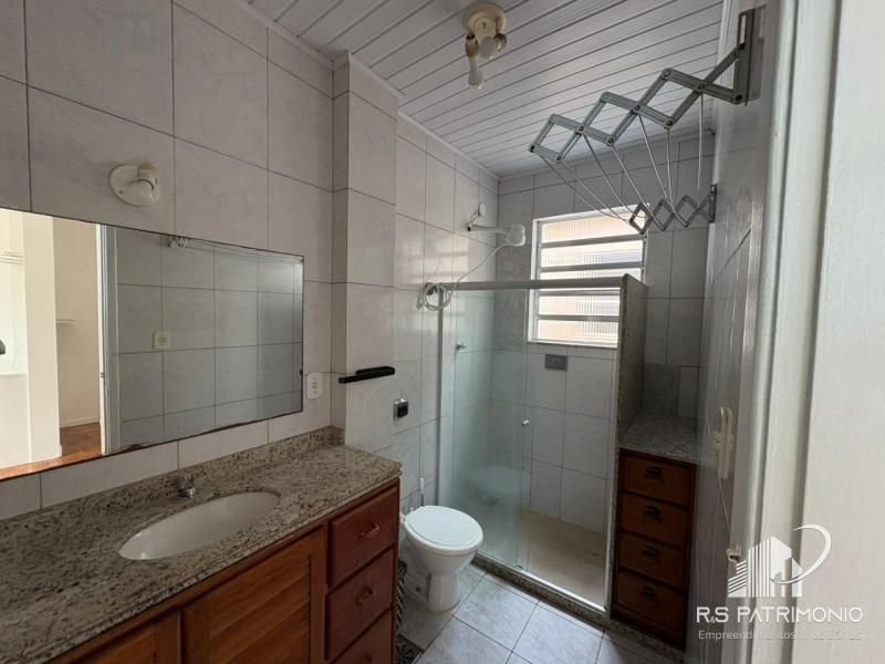 Apartamento em Petrópolis Centro