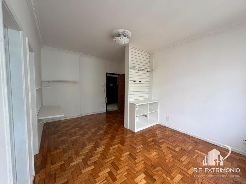 Apartamento em Petrópolis Centro