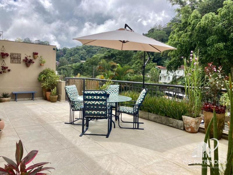 Casa em Petrópolis Castelanea