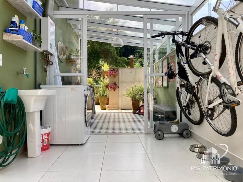 Casa em Petrópolis Castelanea