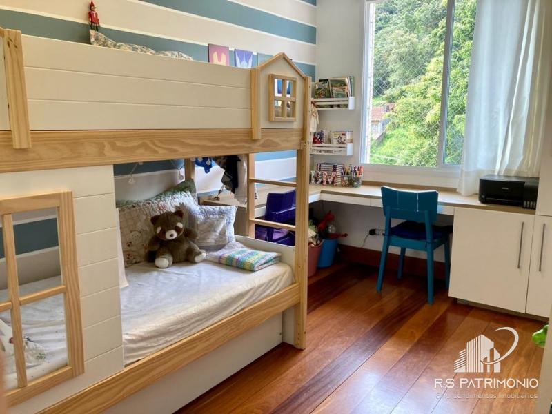 Casa em Petrópolis Castelanea